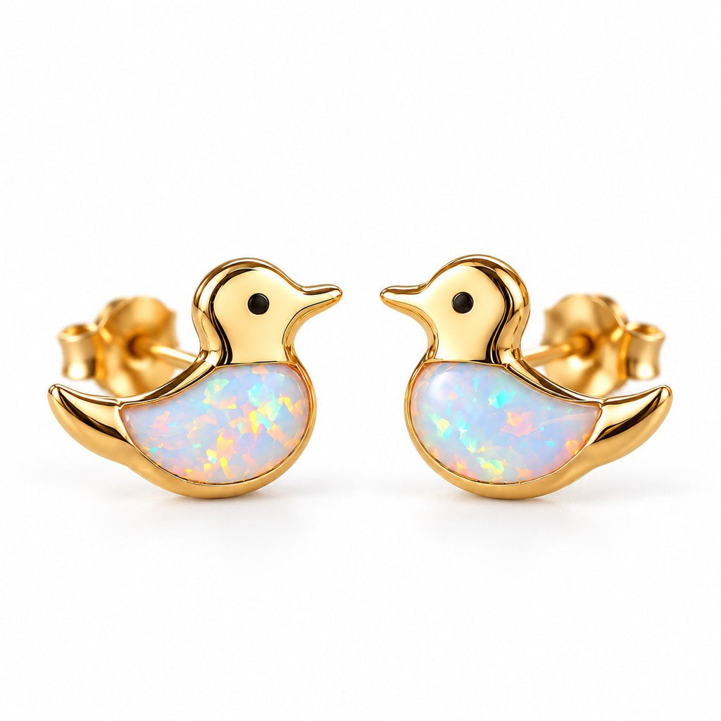 Boucles d'oreilles Canard Opale dorées, la paire sur fond blanc