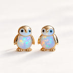 Boucles d'oreilles Pingouin Mopaline, paire vue de face sur fond clair
