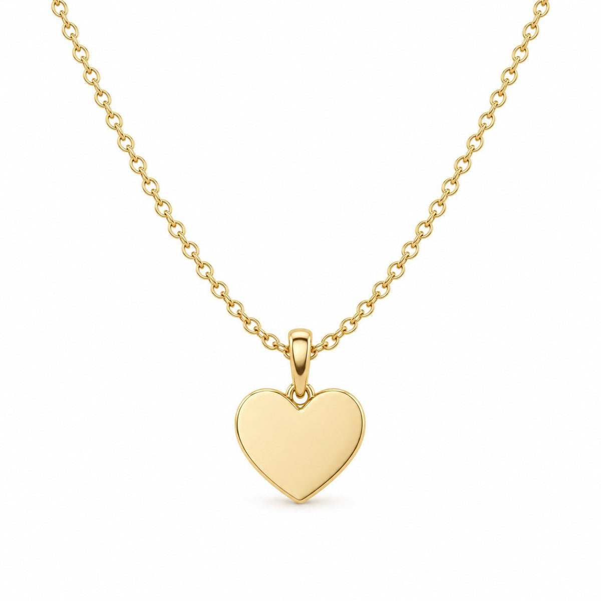 Collier Cœur Personnalisé doré, pendentif et chaîne sur fond blanc